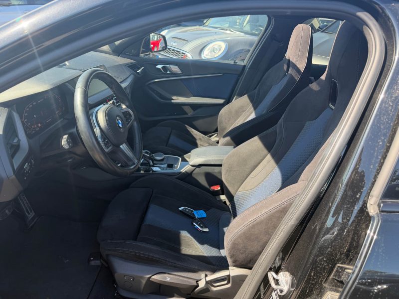 BMW SERIE 1 135I XDRIVE 306CH TOIT OUVRANT FULLS OPTIONS GARANTIE