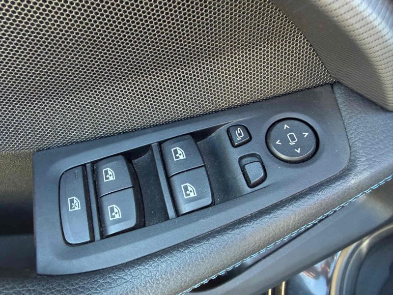 BMW SERIE 1 135I XDRIVE 306CH TOIT OUVRANT FULLS OPTIONS GARANTIE