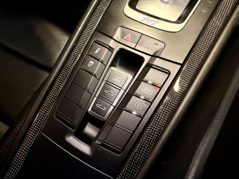 PORSCHE 911 CARRERA TYPE 991 3.0 370ch