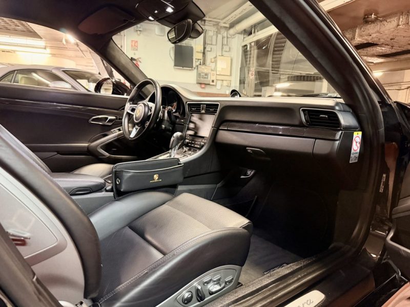 PORSCHE 911 CARRERA TYPE 991 3.0 370ch