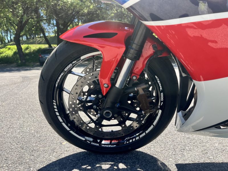 HONDA CBR1000RR  2011