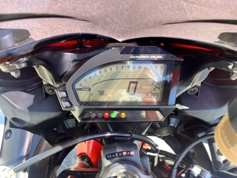 HONDA CBR1000RR  2011