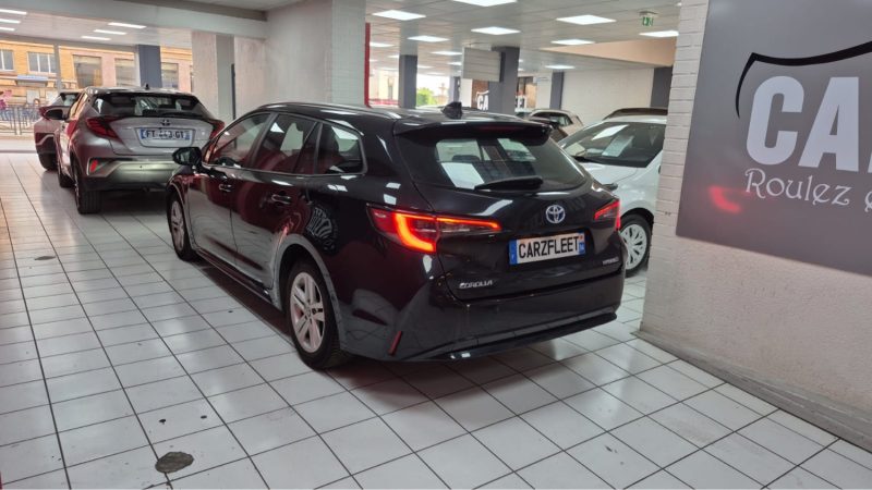 TOYOTA COROLLA TOURING SPORTS 122cv DYNAMIC BUSINESS/1 ERE MAIN/TVA RECUPERABLE