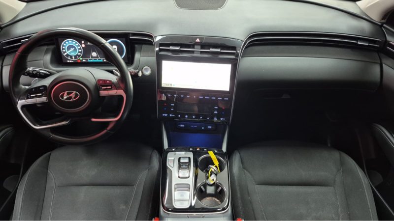 HYUNDAI TUCSON 1.6 SUV HYBRIDE ESSENCE 230cv CREATIVE + TOIT PANORAMIQUE/1 ERE MAIN/TVA RECUPERABLE