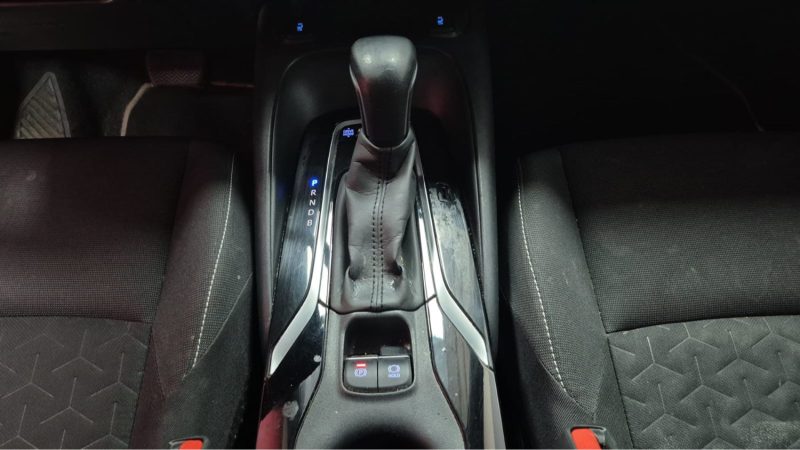 TOYOTA COROLLA TOURING SPORTS 122cv DYNAMIC BUSINESS/1 ERE MAIN/TVA RECUPERABLE