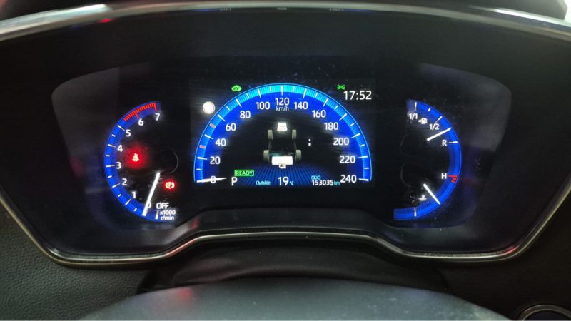 TOYOTA COROLLA TOURING SPORTS 122cv DYNAMIC BUSINESS/1 ERE MAIN/TVA RECUPERABLE