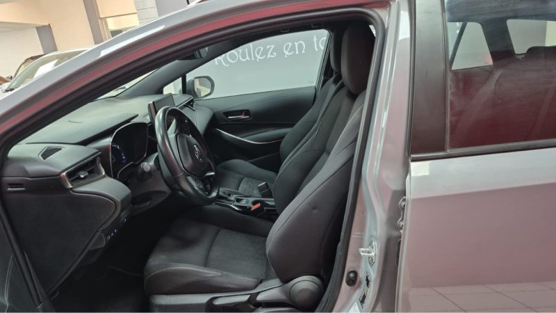 TOYOTA COROLLA TOURING SPORTS 122cv DYNAMIC BUSINESS/1 ERE MAIN/TVA RECUPERABLE