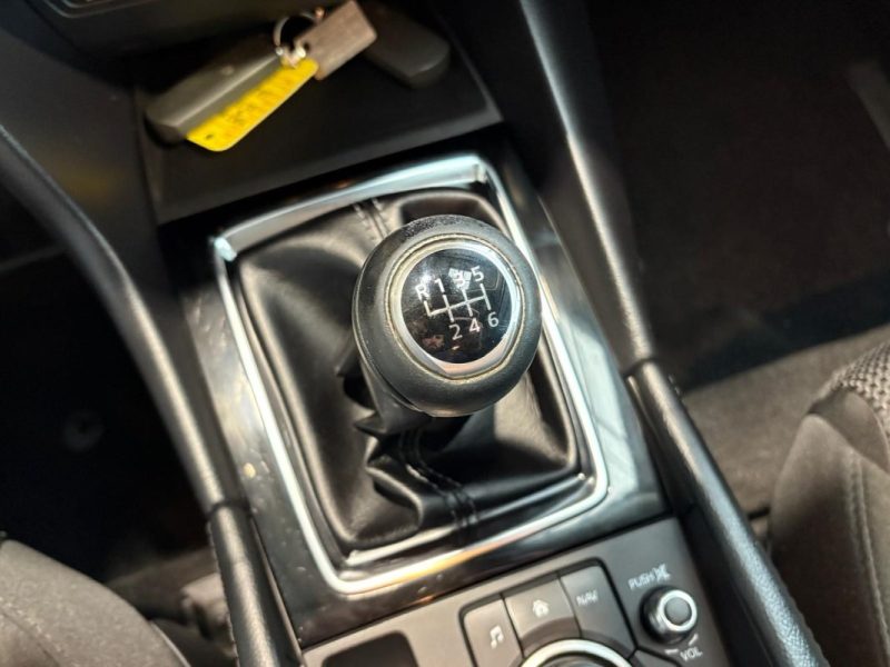 🚗 MAZDA 3 2.0 SKYACTIV-G 120ch ⚙️ SIGNATURE📷 Caméra de recul 🧭 GPS 📱 Bluetooth ❄️ Climatisation