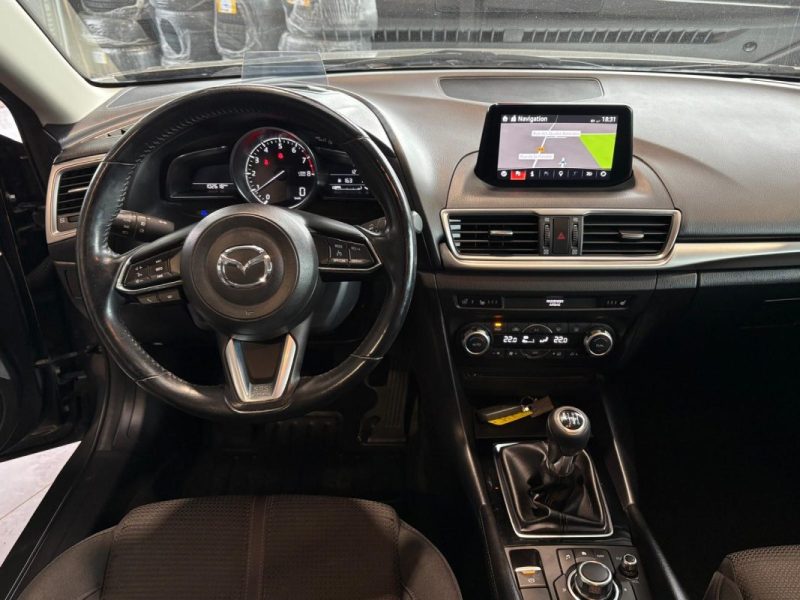 🚗 MAZDA 3 2.0 SKYACTIV-G 120ch ⚙️ SIGNATURE📷 Caméra de recul 🧭 GPS 📱 Bluetooth ❄️ Climatisation
