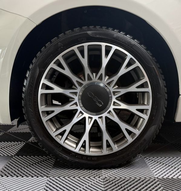 FIAT 500 1.2 PACK star 69CH TOIT PANORAMIQUE