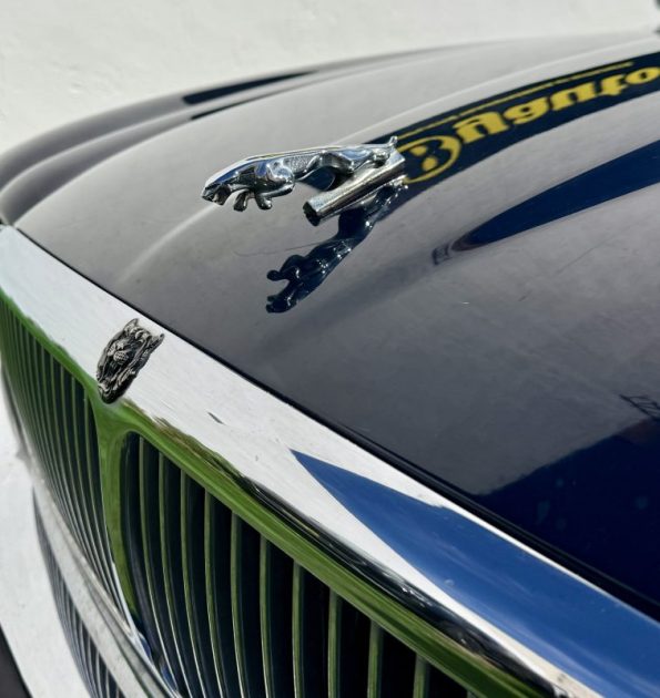 JAGUAR XJ XJ 3.2 PACK V6  211 CV BA / CUIR /CLIM