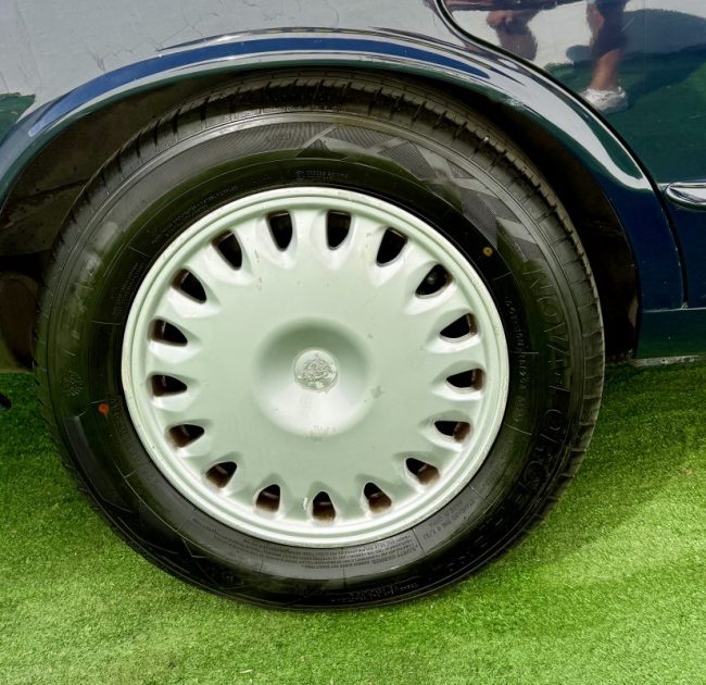 JAGUAR XJ XJ 3.2 PACK V6  211 CV BA / CUIR /CLIM