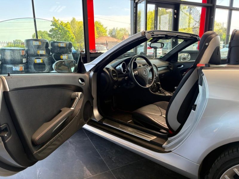🚗 MERCEDES SLK 280  V6 231ch ⚙️ 7G 🔊 Échappement sport 🧭 GPS ❄️ Climatisation 🪑 Cuir 📡 Radar