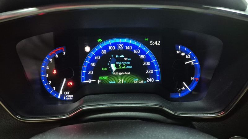 TOYOTA COROLLA TOURING SPORTS 122cv DYNAMIC BUSINESS/1 ERE MAIN/TVA RECUPERABLE