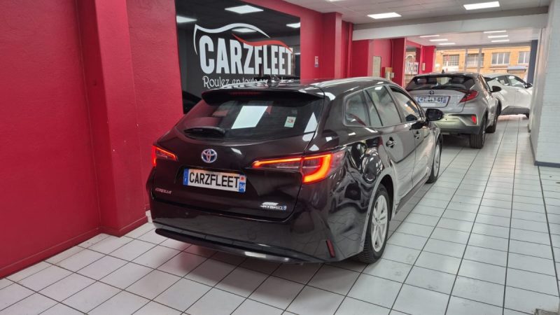 TOYOTA COROLLA TOURING SPORTS 122cv DYNAMIC BUSINESS/1 ERE MAIN/TVA RECUPERABLE
