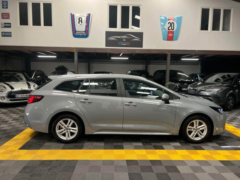 MAGNIFIQUE TOYOTA COROLLA TOURING SPORT 1.8 122CH (APPLE CARPLAY, CAMÉRA DE RECUL)⭐️⭐️⭐️⭐️⭐️