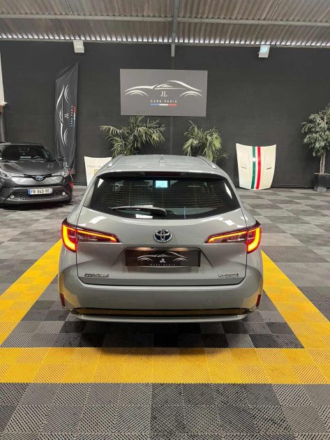 MAGNIFIQUE TOYOTA COROLLA TOURING SPORT 1.8 122CH (APPLE CARPLAY, CAMÉRA DE RECUL)⭐️⭐️⭐️⭐️⭐️
