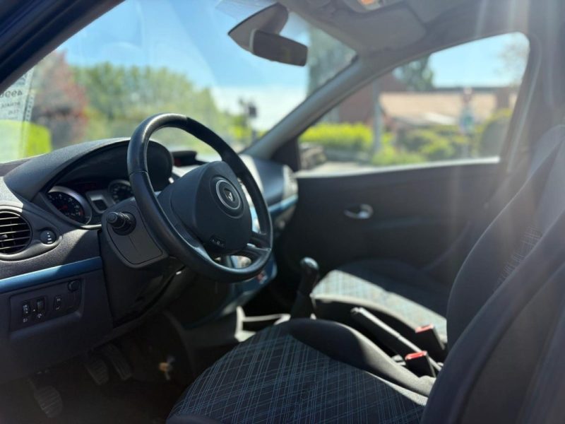 ✅ Top Affaire RENAULT CLIO 1.2 16v Première Main // Carnet D’Entretien Complet