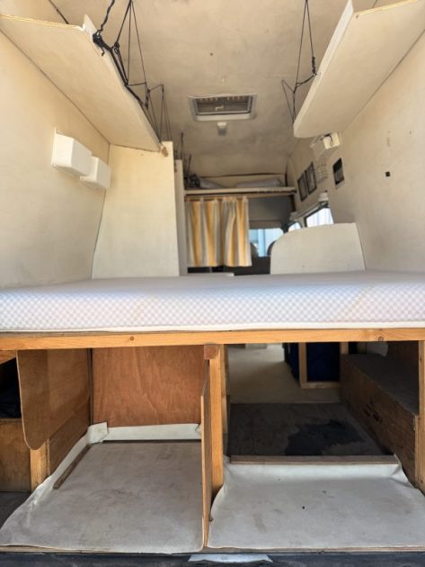 FORD TRANSIT 2.5D 120CV FT100 AMÉNAGÉE 2000 166 000KM 