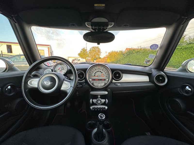 MINI ONE  GENERATION 2 R57 1,6  98cv CABRIO 2010