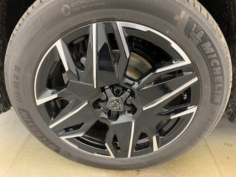 PEUGEOT 3008 HYBRID 145 E-DCS6  GT TOIT OUVRANT 2025