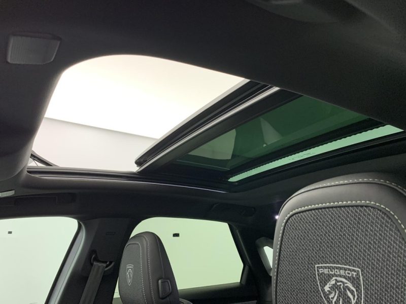 PEUGEOT 3008 HYBRID GT  NEUF EN STOCK 145 E-DCS6 + TOIT OUVRANT 2025