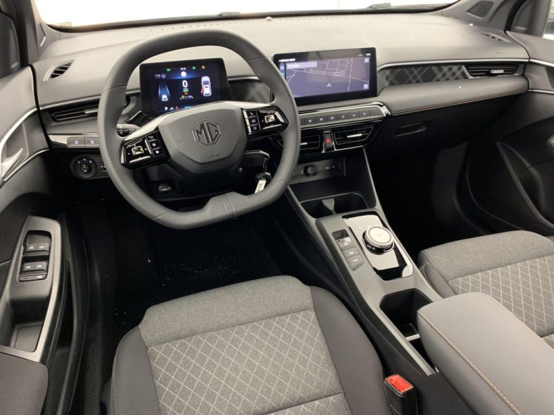 MG MG3 1.5 L HYBRID+ 195 CH STANDARD 2026