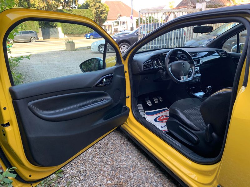 CITROEN DS3 1.6 HDI 90 AIRDREAM SO CHIC 2010