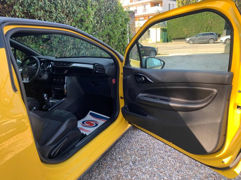 CITROEN DS3 1.6 HDI 90 AIRDREAM SO CHIC 2010