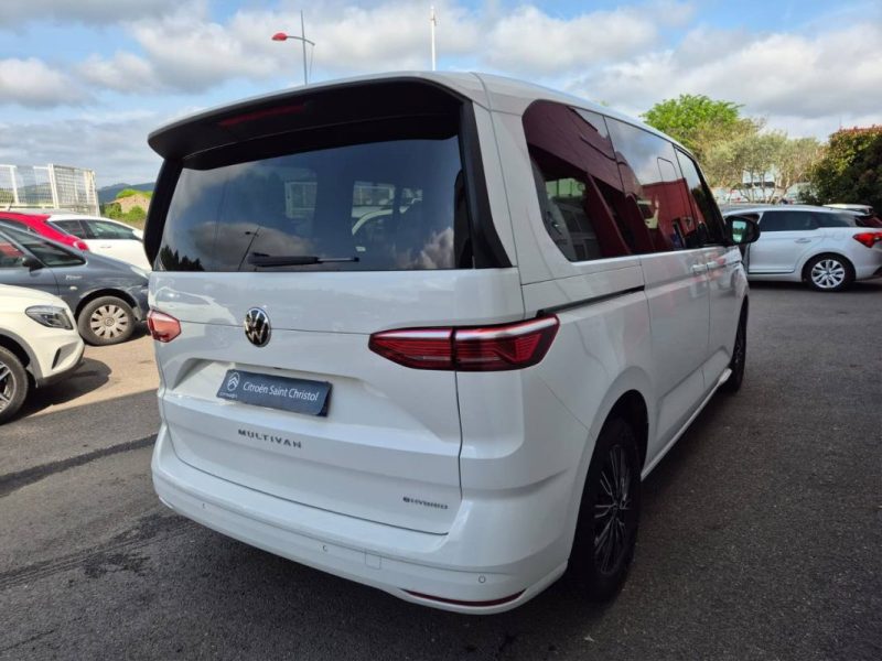 VOLKSWAGEN MULTIVAN COURT 1.4 EHYBRID 218 DSG6 LIFE 2022