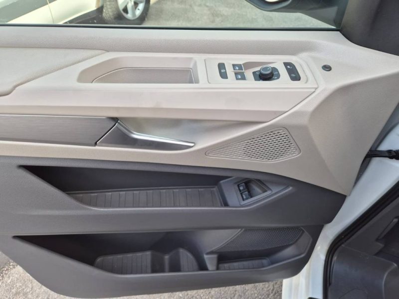 VOLKSWAGEN MULTIVAN COURT 1.4 EHYBRID 218 DSG6 LIFE 2022