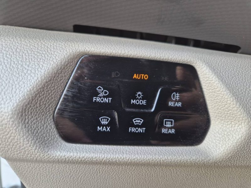 VOLKSWAGEN MULTIVAN COURT 1.4 EHYBRID 218 DSG6 LIFE 2022