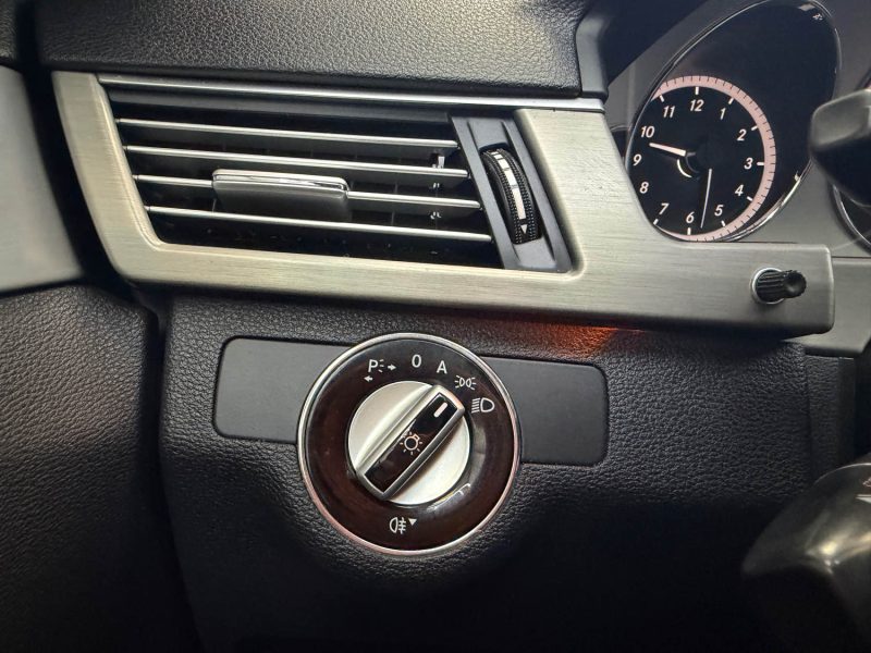 MERCEDES CLASSE E 250 CDI BLUEEFFICIENCY 204ch GARANTIE 12 MOIS HISTORIQUE COMPLET ORIGINE FRANCE