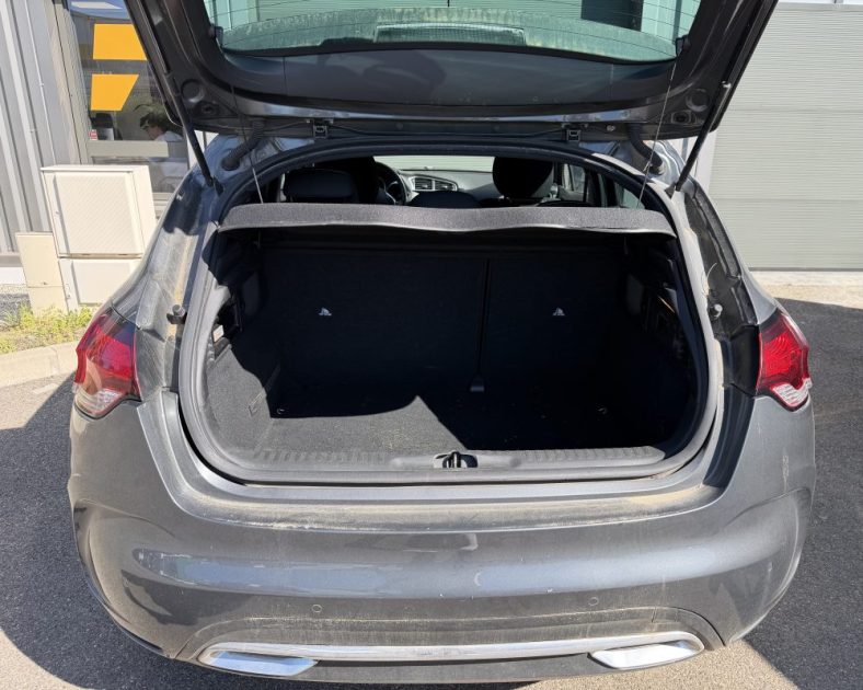 CITROEN DS4 VTi 120 So Chic / CHAINE DE DISTRIBUTION / GROSSE FACTURE RECENTE