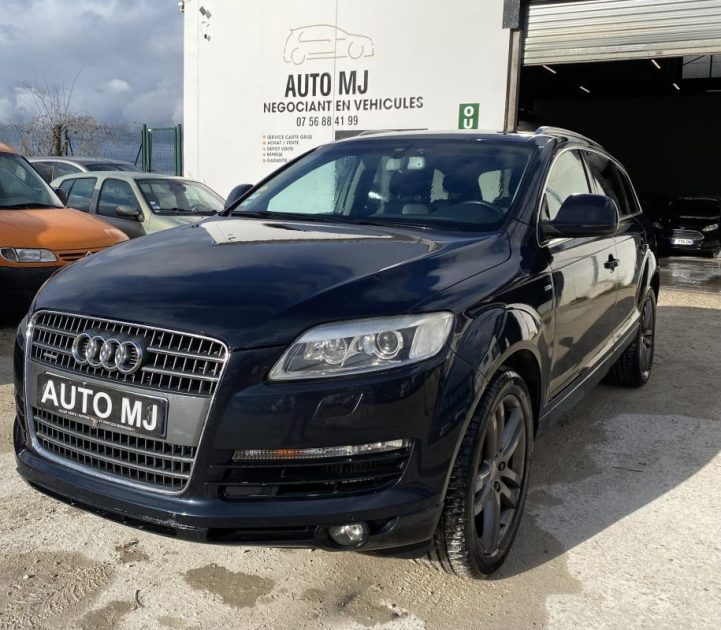 AUDI Q7 003 2006