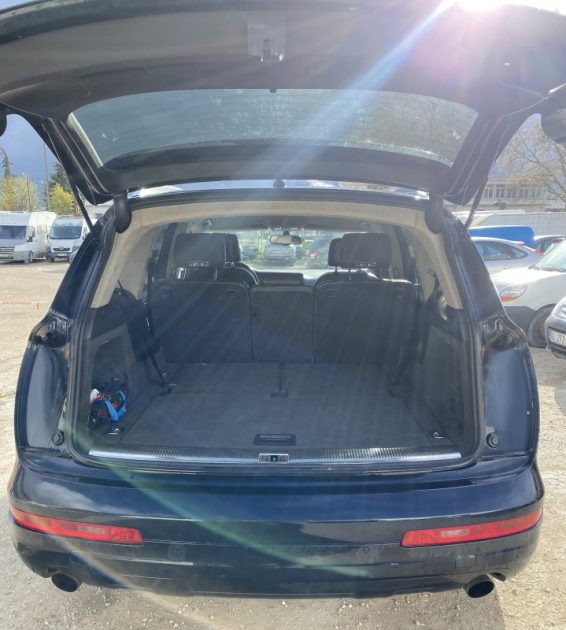 AUDI Q7 003 2006