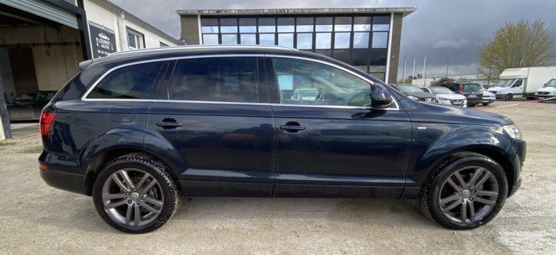 AUDI Q7 003 2006