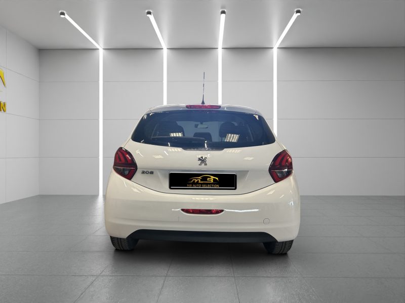 PEUGEOT 208 1.6 BLUEHDI 75CH  