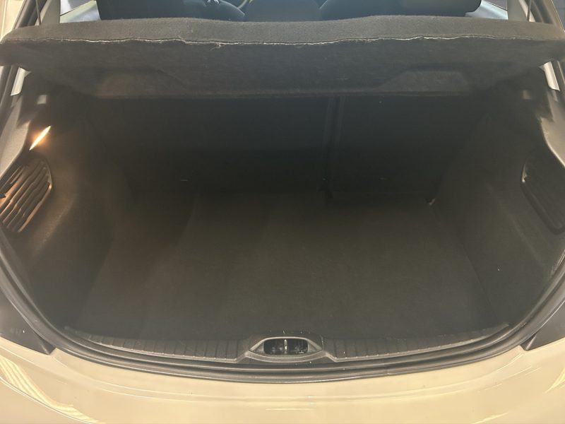 PEUGEOT 208 1.6 BLUEHDI 75CH  