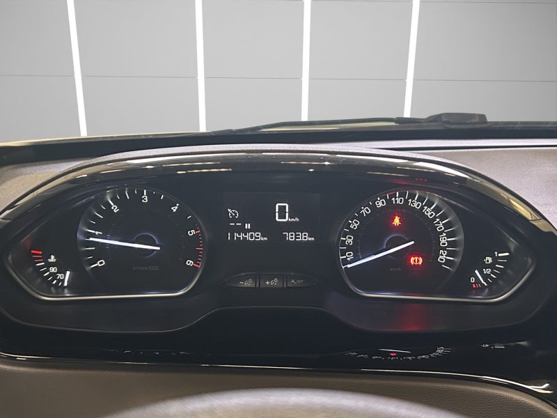 PEUGEOT 208 1.6 BLUEHDI 75CH  