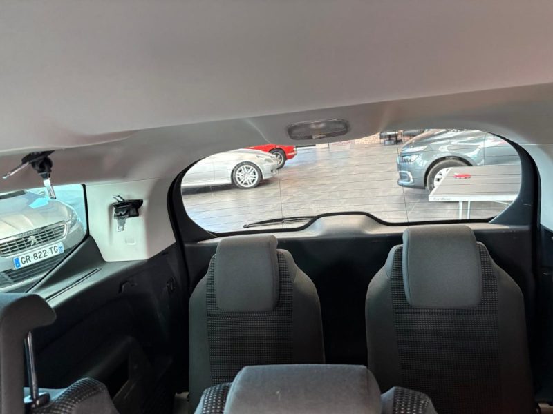 Peugeot  5008 1.6 BlueHDi 120ch 7PL 🚙 1ère main / Suivi complet ✅ / Embrayage neuf 🔧 / Garantie✅