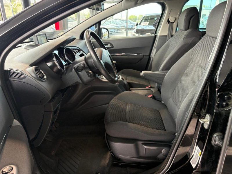 Peugeot  5008 1.6 BlueHDi 120ch 7PL 🚙 1ère main / Suivi complet ✅ / Embrayage neuf 🔧 / Garantie✅
