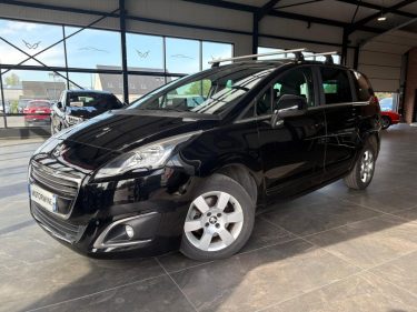 Peugeot  5008 1.6 BlueHDi 120ch 7PL 🚙 1ère main / Suivi complet ✅ / Embrayage neuf 🔧 / Garantie✅