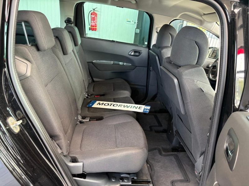 Peugeot  5008 1.6 BlueHDi 120ch 7PL 🚙 1ère main / Suivi complet ✅ / Embrayage neuf 🔧 / Garantie✅