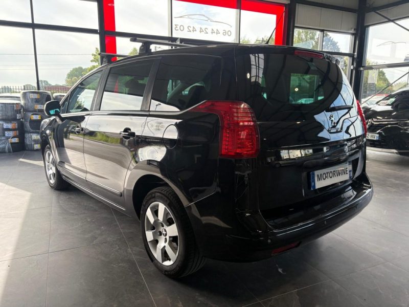 Peugeot  5008 1.6 BlueHDi 120ch 7PL 🚙 1ère main / Suivi complet ✅ / Embrayage neuf 🔧 / Garantie✅