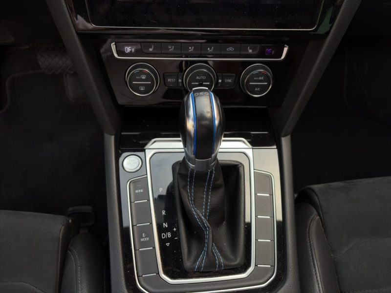 VOLKSWAGEN PASSAT GTE 1.4 TSI 218 cv hybride DSG6