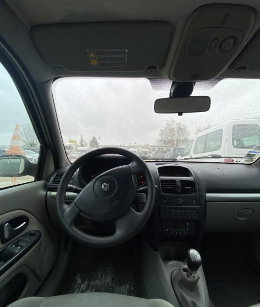 RENAULT CLIO AUTHENTIQUE 1.5 DCI 65 2002