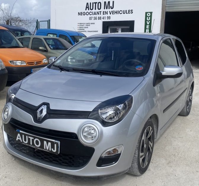 RENAULT TWINGO II 1.2 75 ACCESS 2012