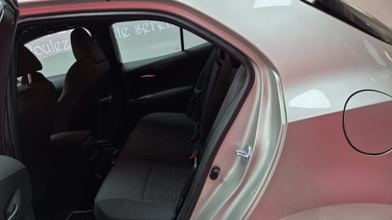 TOYOTA COROLLA BERLINE HYBRIDE 122cv DYNAMIC BUSINESS/1 ERE MAIN/TVA RECUPERABLE