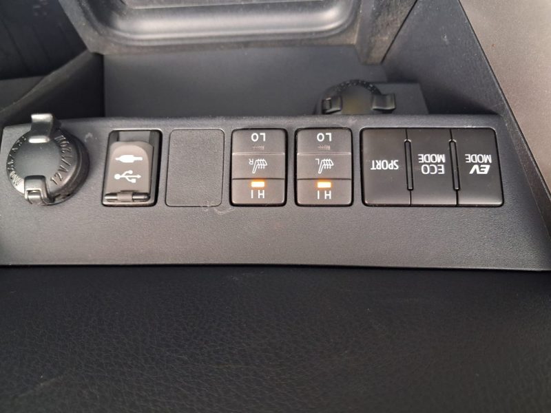 TOYOTA RAV4 HYBRIDE 197 CV 4WD 4X4 DESIGN CAMERA 360 CUIR ELECTRIQUE SUIVIE COMPLET 